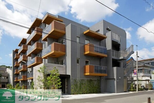 ORSUS新江古田の物件外観写真